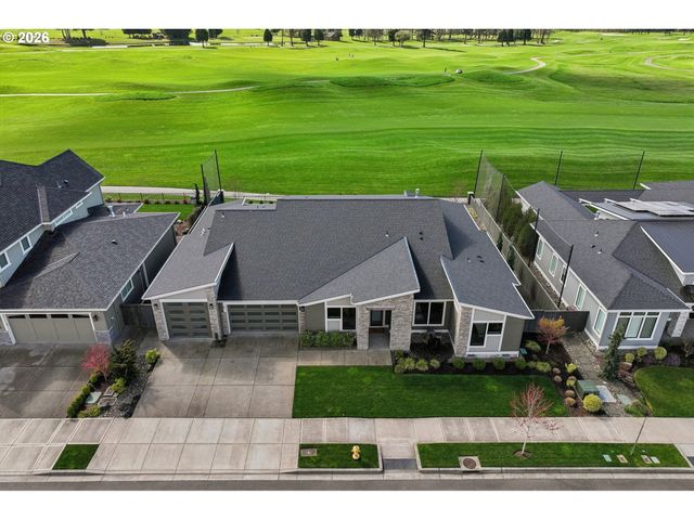 5904 Se MCINNIS St, Hillsboro, OR 97123