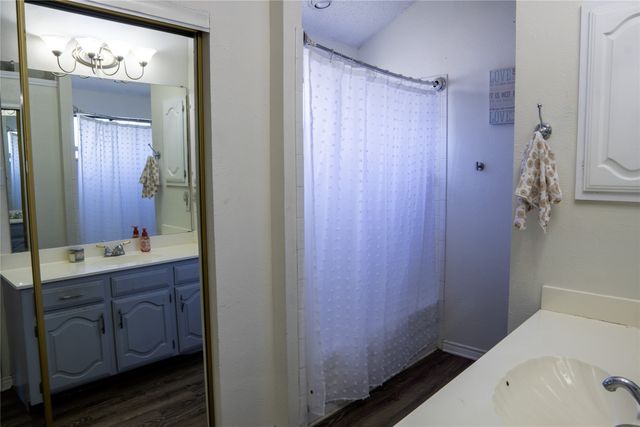 3707 Clover Hill Lane, Carrollton, TX 75007