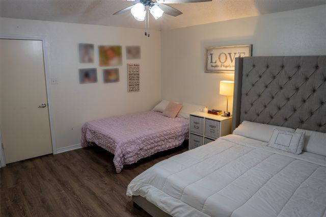 3707 Clover Hill Lane, Carrollton, TX 75007