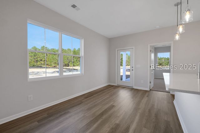 453 Dreher Dr, Hardeeville, SC 29927