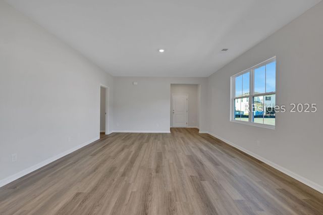 453 Dreher Dr, Hardeeville, SC 29927