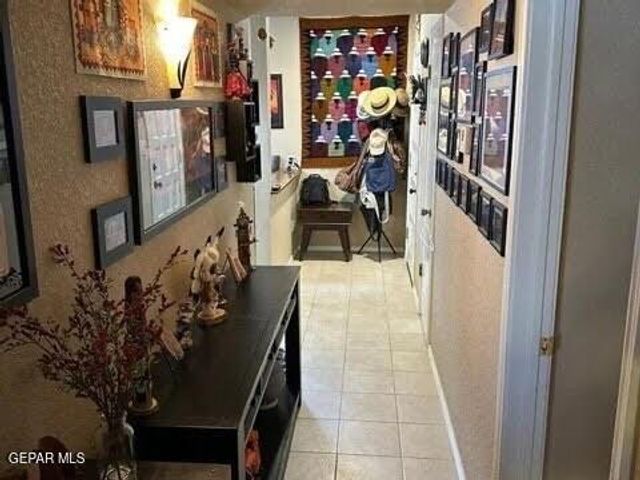 425 Irondale Drive A, El Paso, TX 79912