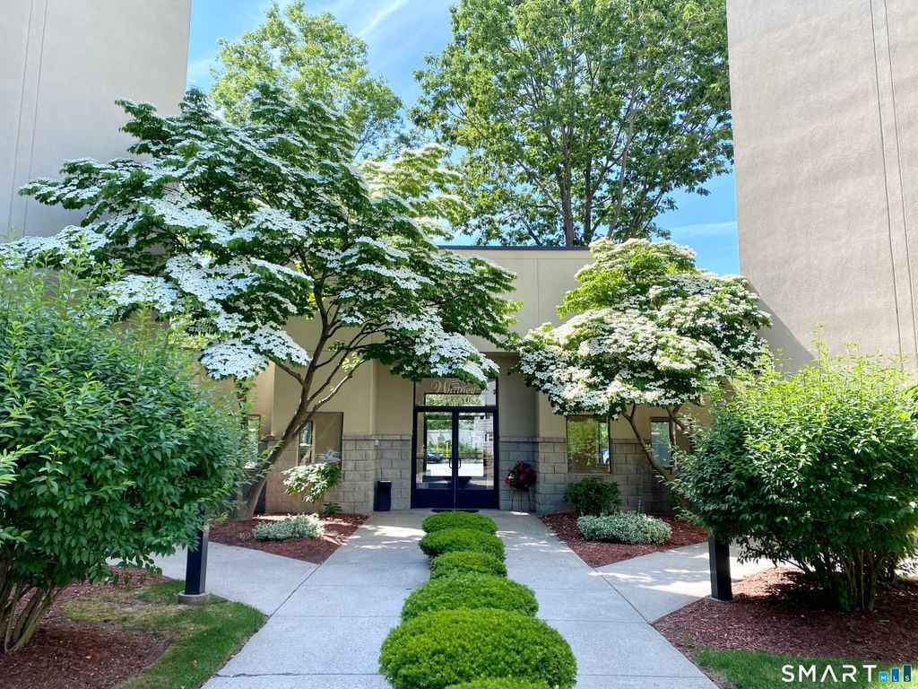 1204 Whitney Avenue 208, Hamden, CT 06517