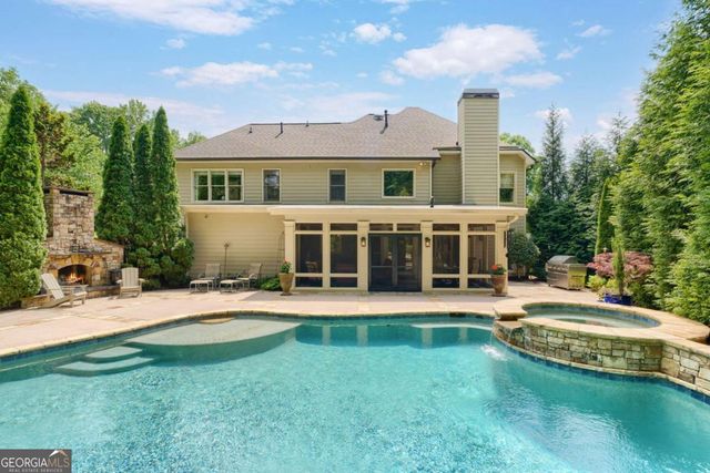 3890 Bridle Ridge Drive, Suwanee, GA 30024