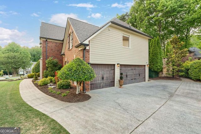 3890 Bridle Ridge Drive, Suwanee, GA 30024