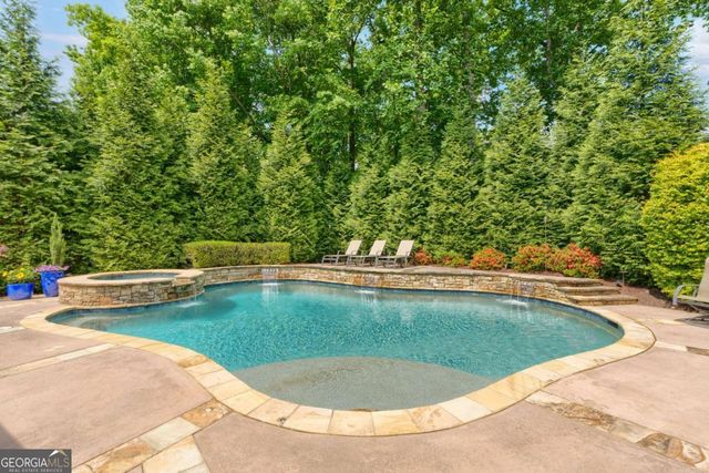 3890 Bridle Ridge Drive, Suwanee, GA 30024