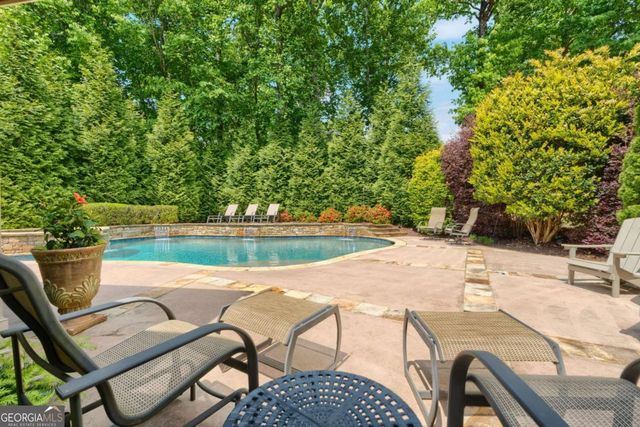 3890 Bridle Ridge Drive, Suwanee, GA 30024
