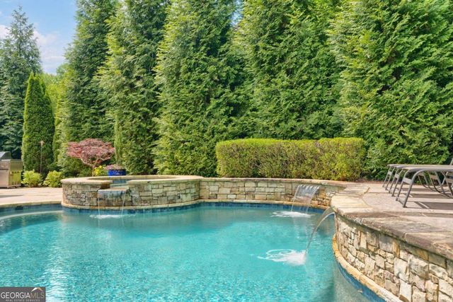 3890 Bridle Ridge Drive, Suwanee, GA 30024