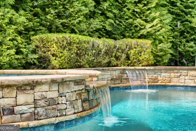 3890 Bridle Ridge Drive, Suwanee, GA 30024