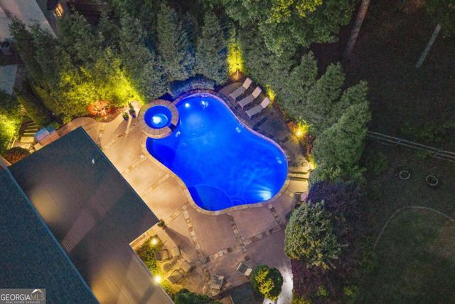 3890 Bridle Ridge Drive, Suwanee, GA 30024