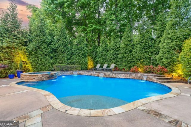 3890 Bridle Ridge Drive, Suwanee, GA 30024