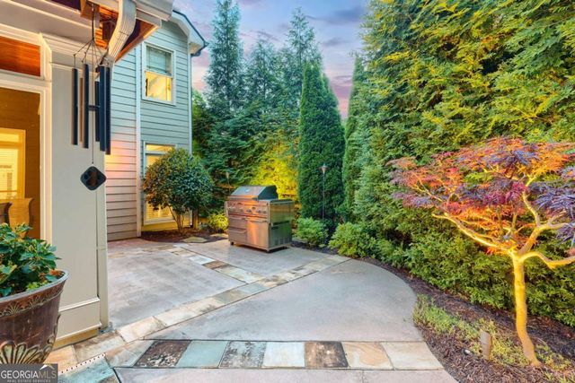 3890 Bridle Ridge Drive, Suwanee, GA 30024