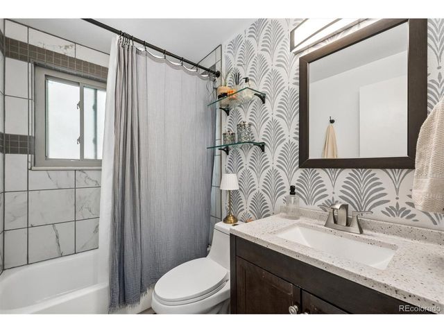 6825 Newland St, Arvada, CO 80003