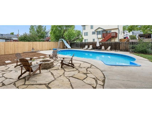 6825 Newland St, Arvada, CO 80003