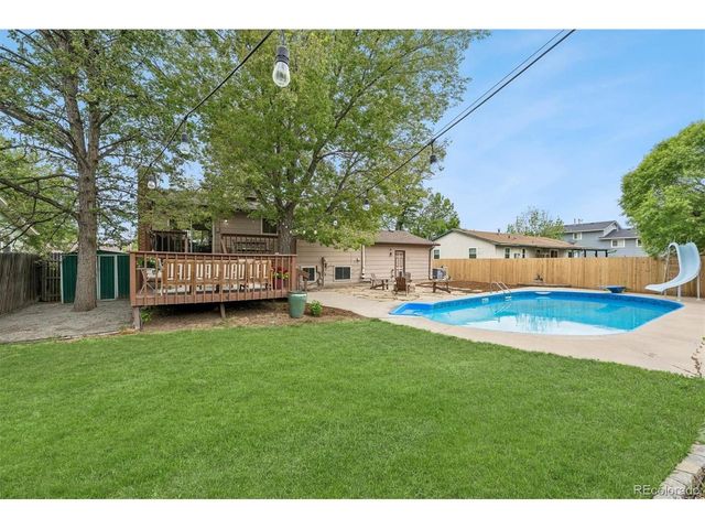 6825 Newland St, Arvada, CO 80003