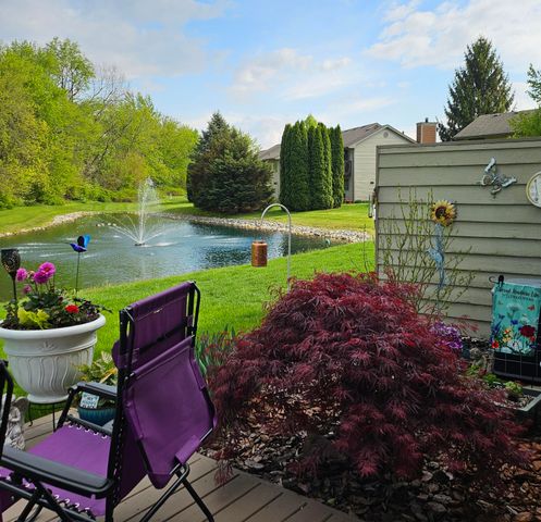 1489 Grand Isle Court, Hobart, IN 46342
