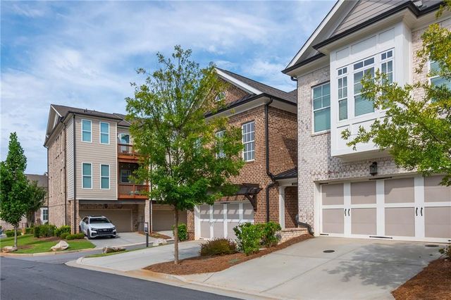 5054 Sealy Circle, Peachtree Corners, GA 30092