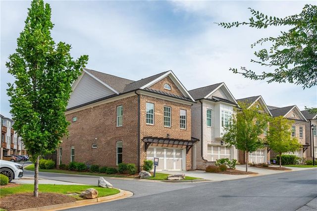 5054 Sealy Circle, Peachtree Corners, GA 30092