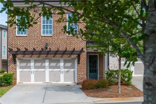 5054 Sealy Circle, Peachtree Corners, GA 30092