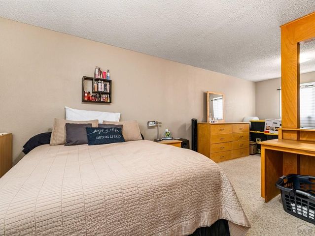 3708 Azalea St, Pueblo, CO 81005