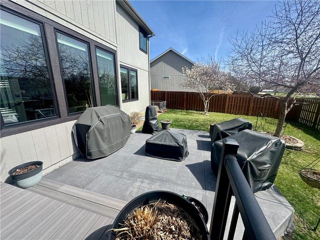 18383 W 155th Street, Olathe, KS 66062