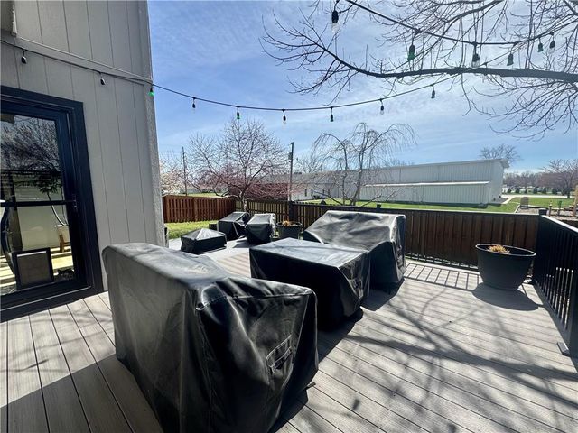 18383 W 155th Street, Olathe, KS 66062