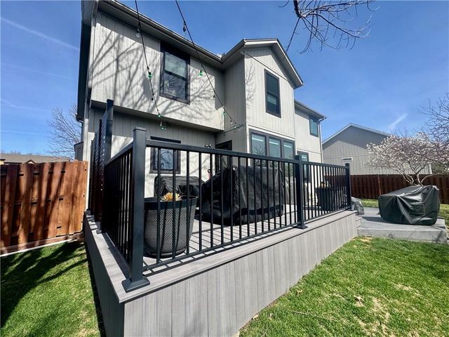 18383 W 155th Street, Olathe, KS 66062