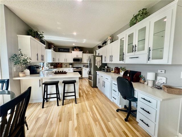 18383 W 155th Street, Olathe, KS 66062