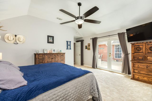 914 Oleander Street, Lake Jackson, TX 77566