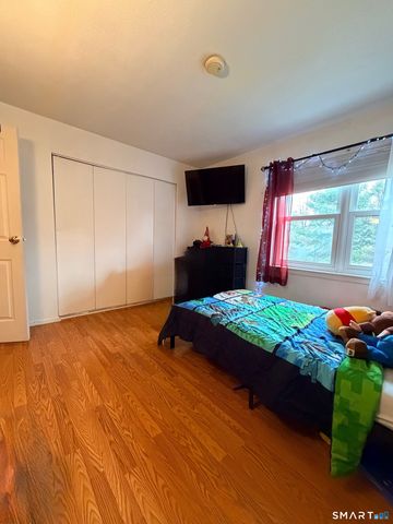 79 Balance Rock Road 12, Seymour, CT 06483