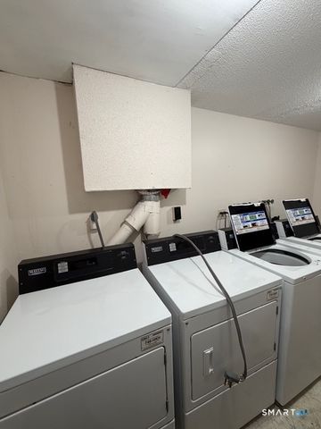 79 Balance Rock Road 12, Seymour, CT 06483