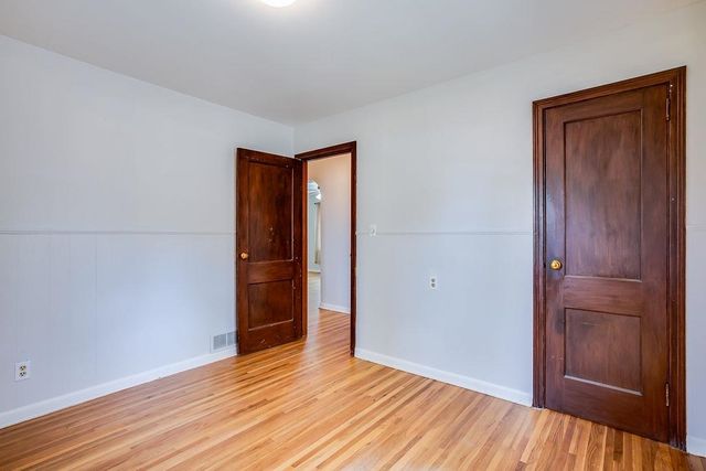 201 N Kessler, Wichita, KS 67203