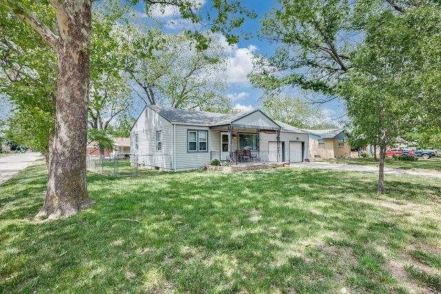 201 N Kessler, Wichita, KS 67203