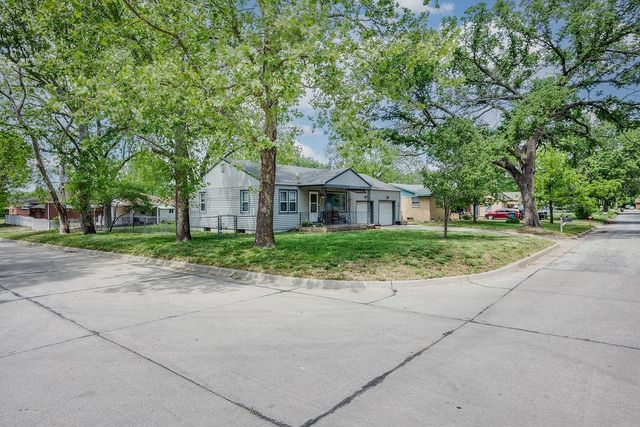 201 N Kessler, Wichita, KS 67203