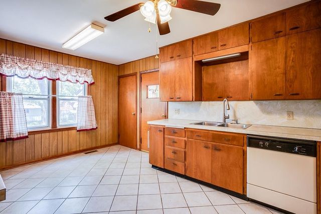 201 N Kessler, Wichita, KS 67203