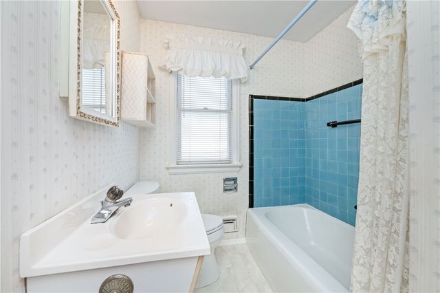 12 Charmaine Road, Chili, NY 14624