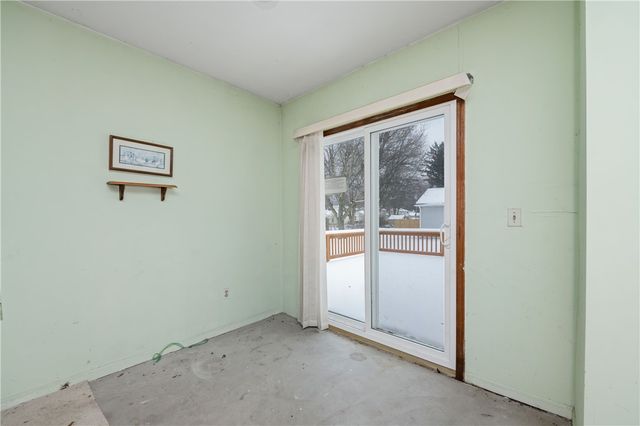 12 Charmaine Road, Chili, NY 14624