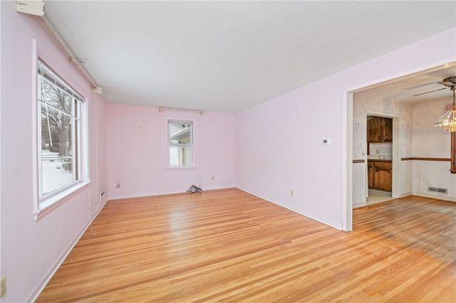 12 Charmaine Road, Chili, NY 14624