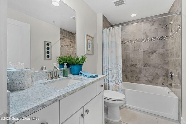 1435 S Harbor City Boulevard 803, Melbourne, FL 32901