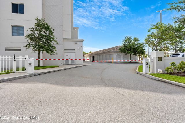 1435 S Harbor City Boulevard 803, Melbourne, FL 32901