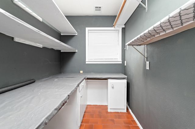 5195 Laurel Street, Beaumont, TX 77707