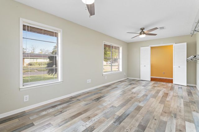 5195 Laurel Street, Beaumont, TX 77707