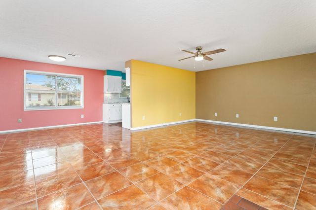 5195 Laurel Street, Beaumont, TX 77707