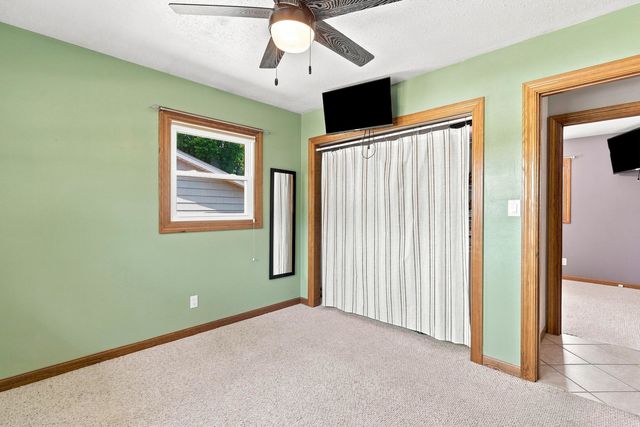 8021 8th Street W, Rock Island, IL 61201