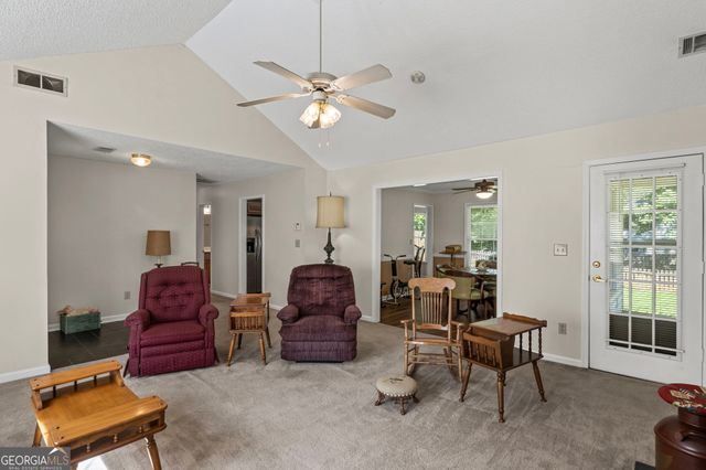 155 Woodstream Drive, Newnan, GA 30265