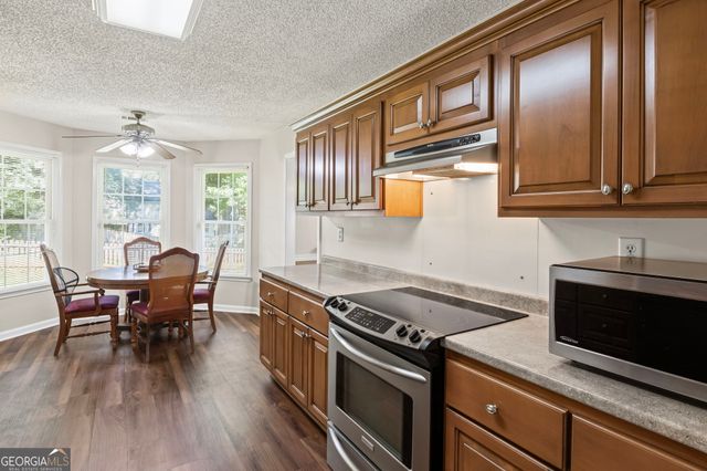 155 Woodstream Drive, Newnan, GA 30265