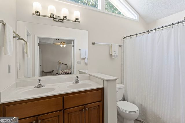 155 Woodstream Drive, Newnan, GA 30265