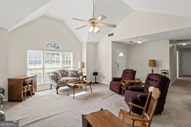 155 Woodstream Drive, Newnan, GA 30265