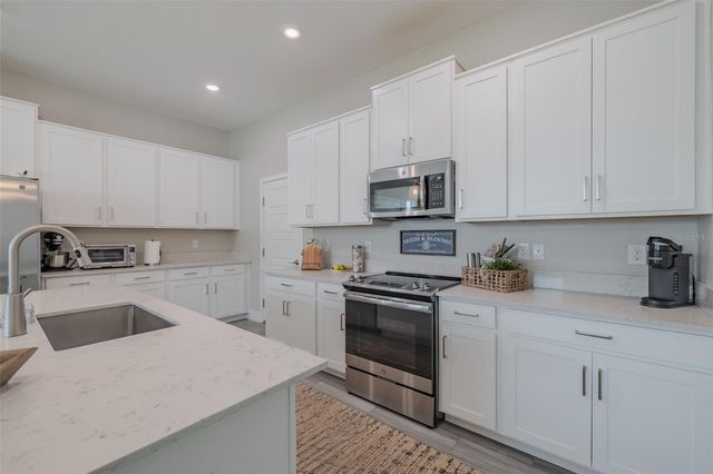 7316 S JUANITA STREET, Tampa, FL 33616