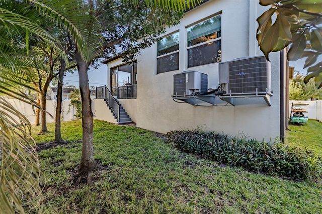 7316 S JUANITA STREET, Tampa, FL 33616